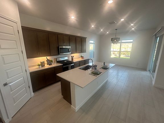 5th image of 1740 E Northwood Dr #Phoenix 85024