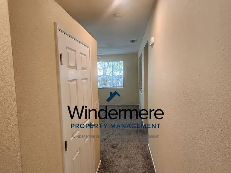 11365 Manta Pl — Photo 8