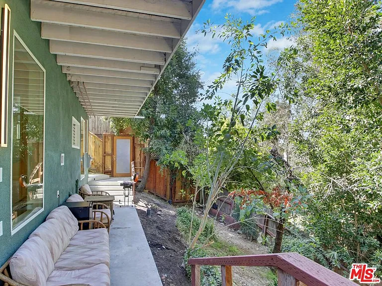 6921 Paseo Del Serra #1/2 — Photo 15