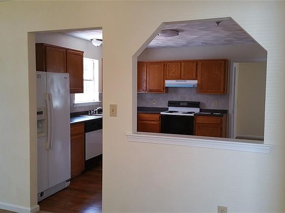 5th image of 545 Osceola Ave