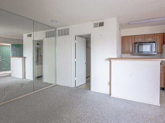 4th image of 2307 Balsam Dr APT L308