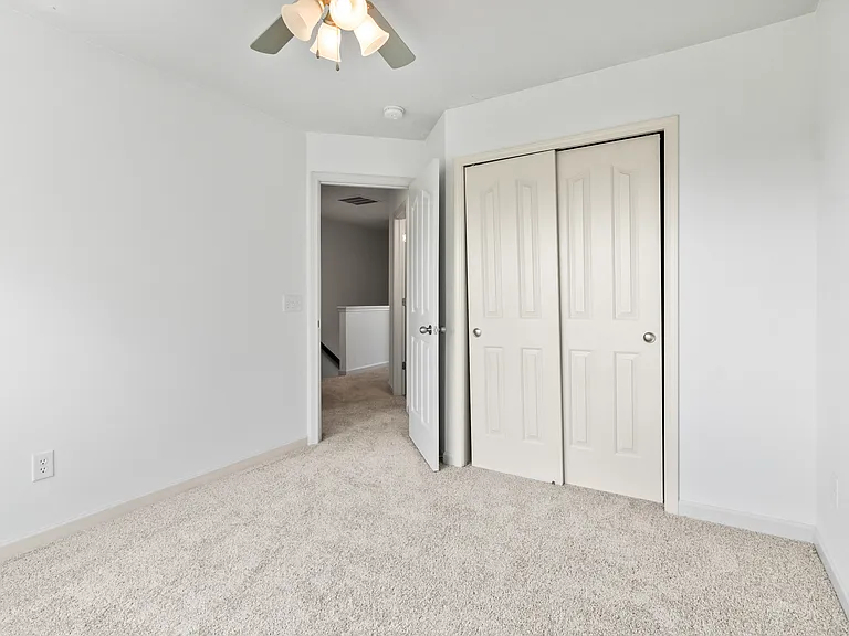 12683 White Chapel Cir — Photo 13
