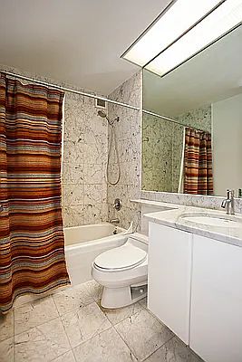 5th image of 300 E 85th St APT 202