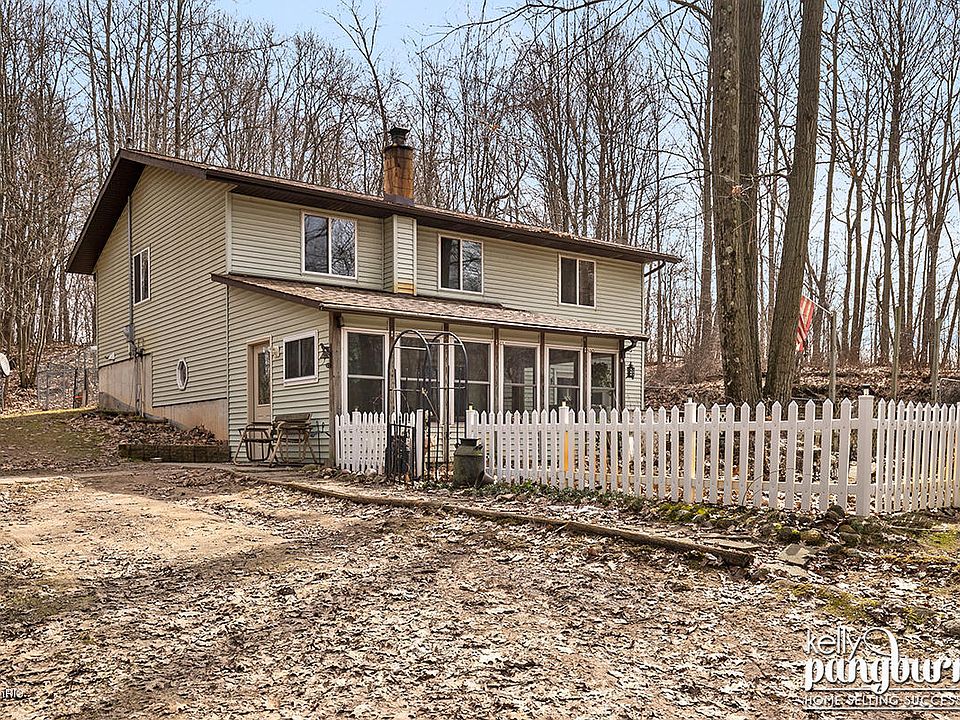 1st image of 11566 Elm Ave