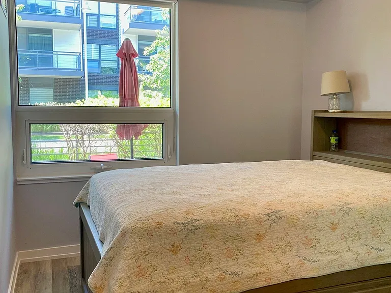 271 Sea Ray Ave — Photo 4