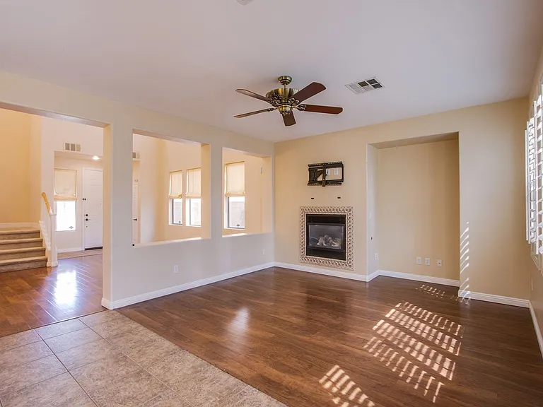 11245 Newbury Hills Ave — Photo 5