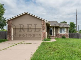 1349 N Aksarben Ct, Wichita, KS 67235
