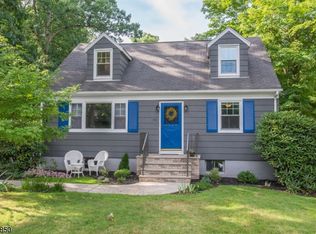 104 Jackson Ave, Wayne, NJ 07470