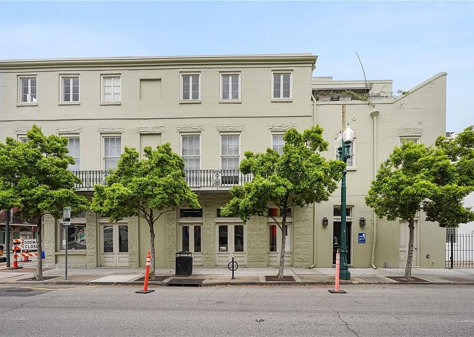 1st image of 759 Camp St #3