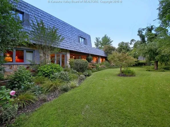 1881 Loudon Heights Rd, Charleston, WV 25314