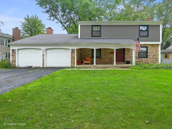 1216 Suffolk St, Naperville, IL 60563