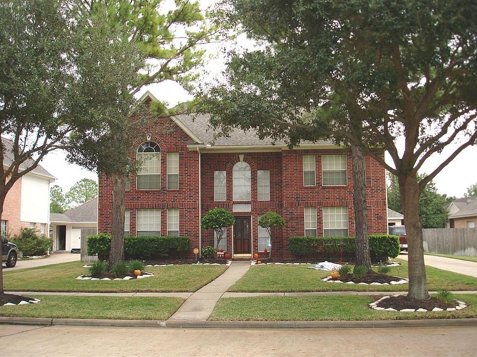 1st image of 8806 Apple Mill Dr