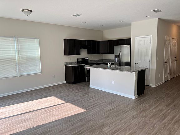 3rd image of 740 Talking Tree Dr