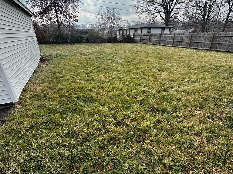 1724 Silver Ln — Photo 4