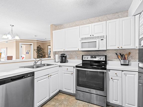 3rd image of 6103 N Ocean Blvd. #A-2