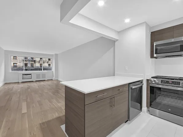 360 E 65th St, New York, NY