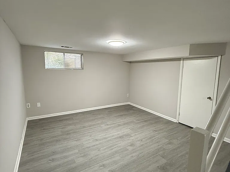 1113 Regina Dr — Photo 9
