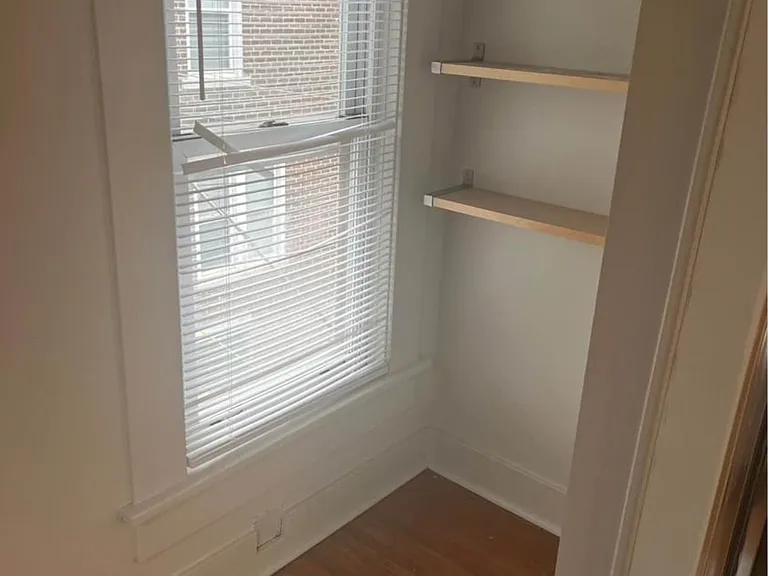 386 E Northwood Ave — Photo 10