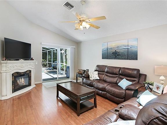 5th image of 17414 Summer Oak Ln