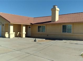 16790 Sycamore St, Hesperia, CA 92345