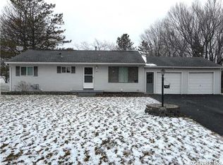 140 Quinn Rd, Rochester, NY 14623