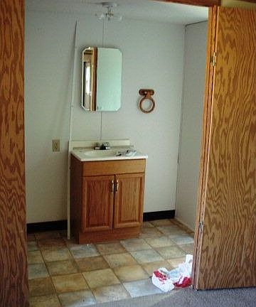 5th image of 1408 York Hwy