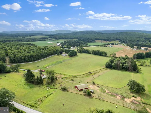 20 Sears Ln, Swanton, MD 21561