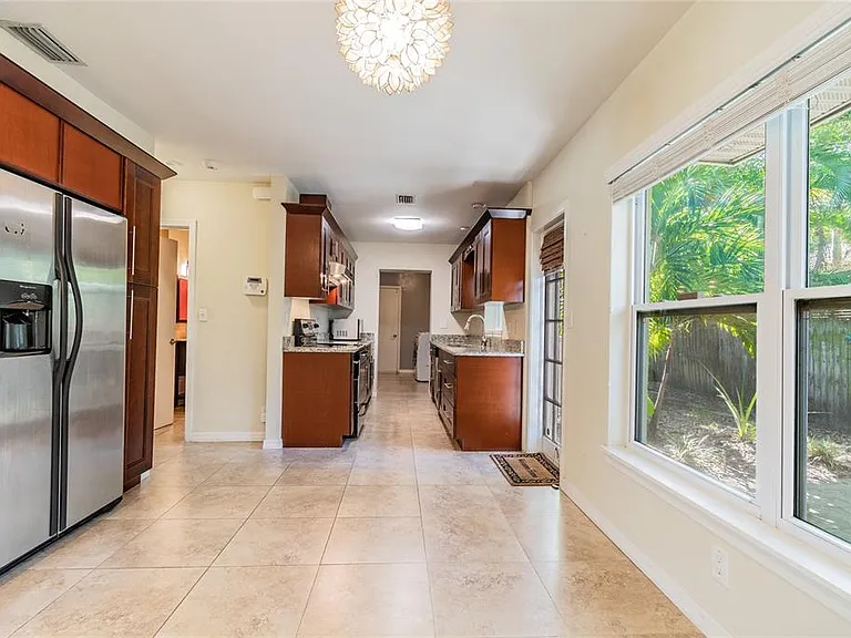 303 Wildwood Way #A — Photo 10