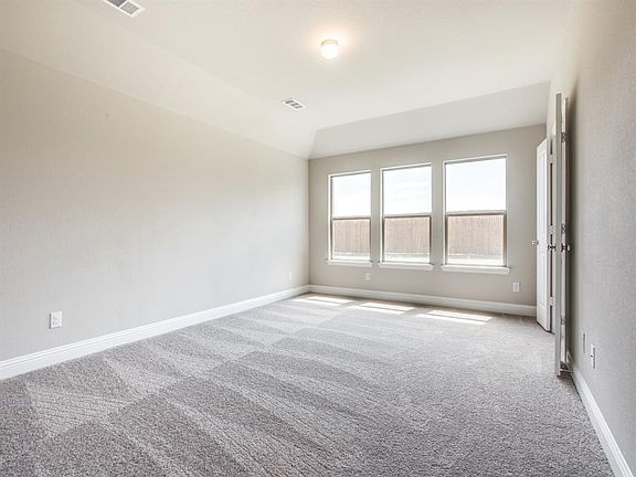 5th image of 1220 Tiana St