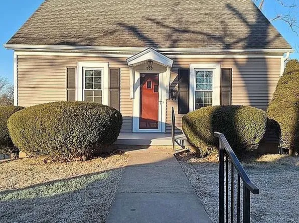 500 Ann St, Perryville, MO 63775