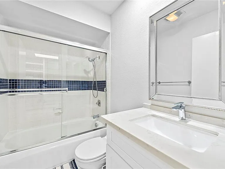 2140 Orinda Dr #B — Photo 13
