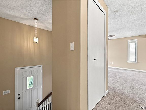 5th image of 76 Doehaven Cir