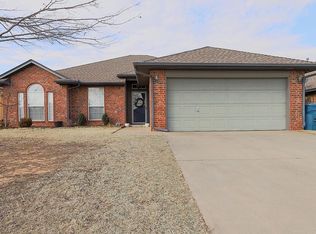 541 NE 23rd Ter, Newcastle, OK 73065