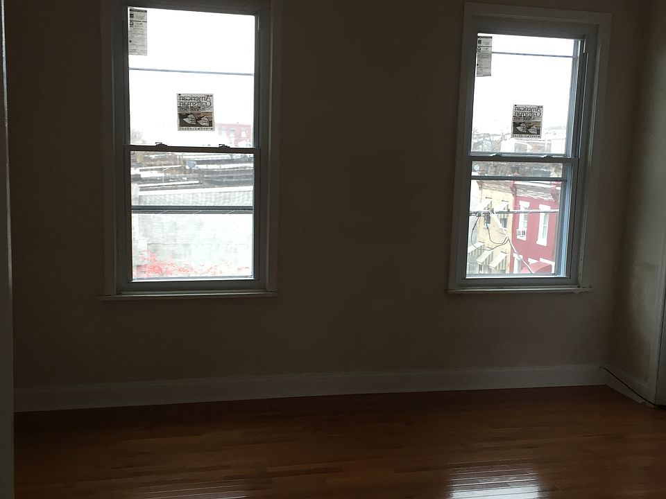 3rd fl bedrm