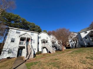 2512 Avent Ferry Rd APT 207, Raleigh, NC 27606