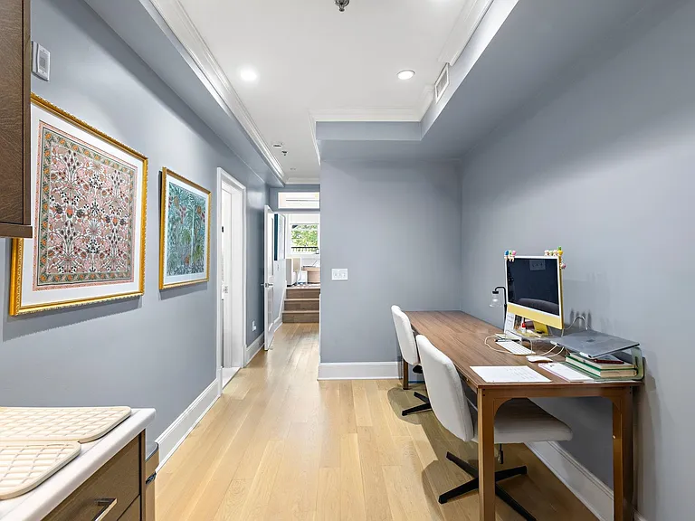 529 Jefferson St #6 — Photo 6