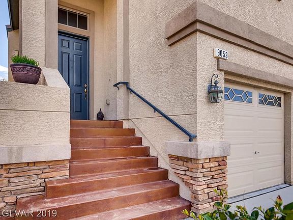 3rd image of 9053 Spinning Wheel Ave