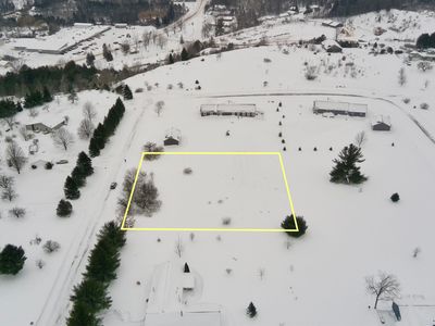 0 Scenic Dr, Honor, MI, 49640