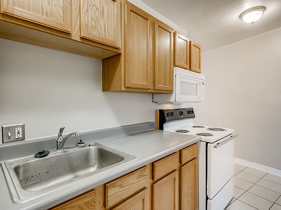 5th image of 5540 S Sherman St APT 12