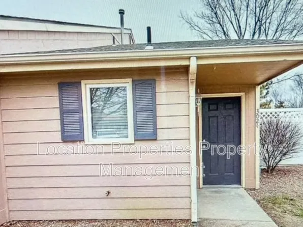 3024 Havrone Way #1, Lawrence, KS 66047