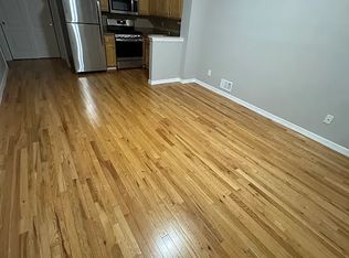 291 Hedgegarth Dr, Rochester, NY 14617