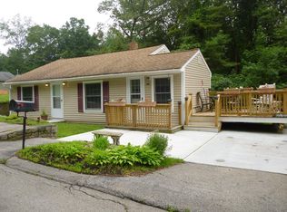 40 Hill St, Auburn, MA 01501