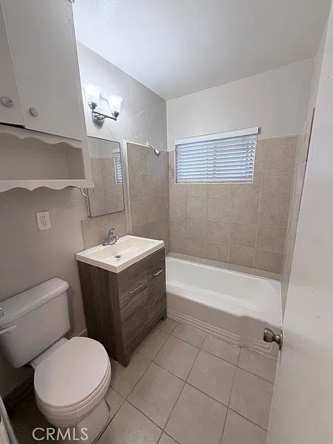 1 bed, 720 sqft, $1,950 — Photo 3