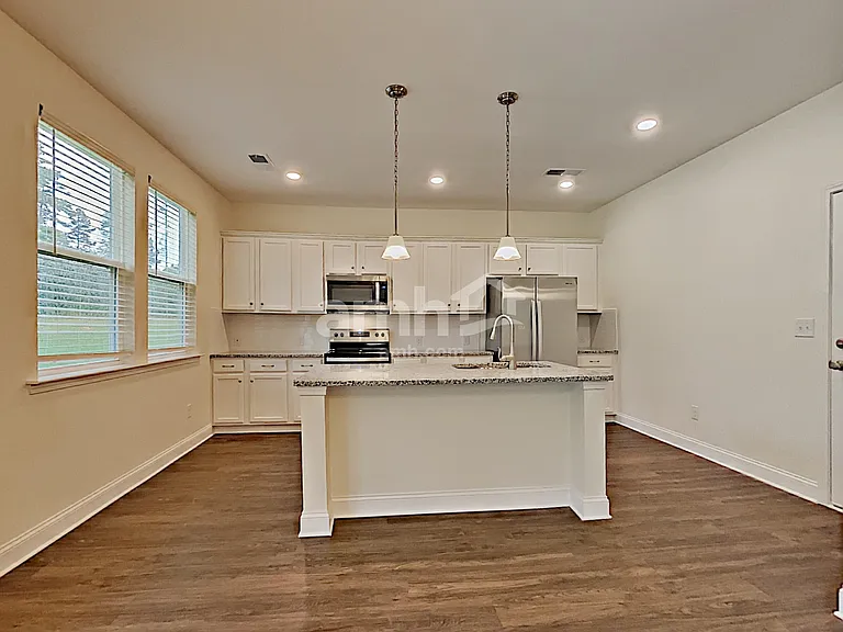 4941 Wilcrest Ct — Photo 4