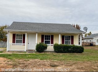 951 Winesap Rd, Clarksville, TN 37040