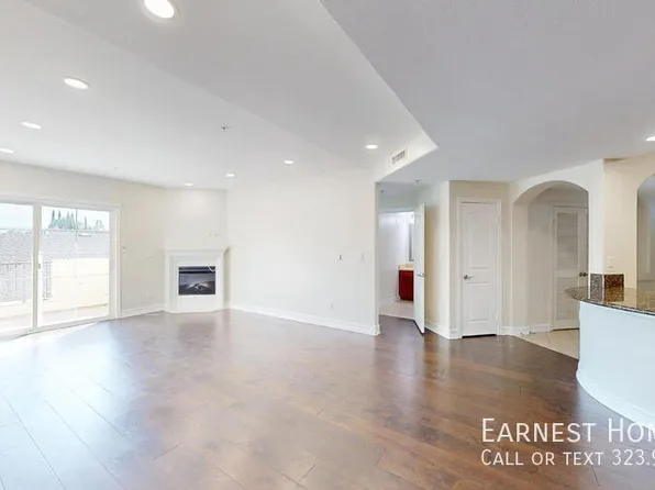 14242 Burbank Blvd APT 104, Van Nuys, CA 91401