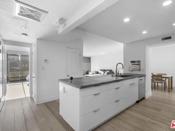 600 W 9th St APT 1214, Los Angeles, CA 90015