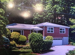 30 Cambridge St, Winchester, MA 01890