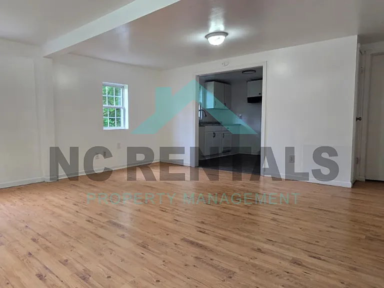 2214 Noahtown Rd — Photo 5