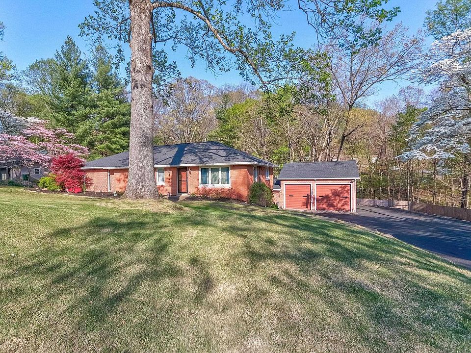 1st image of 5224 Westlake Dr